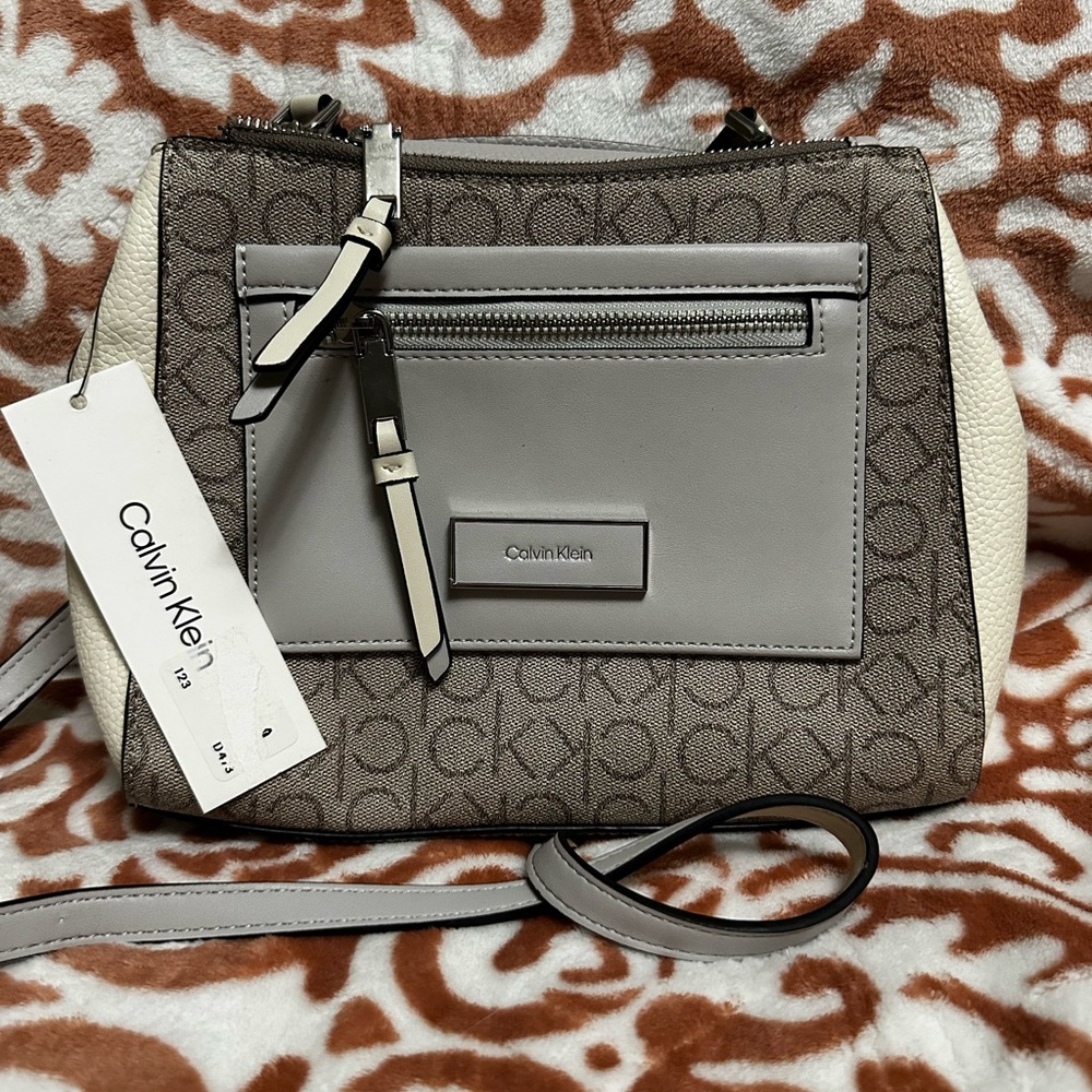 Calvin Klein Gray Crossbody Bag with Signature Logo and Modern Design